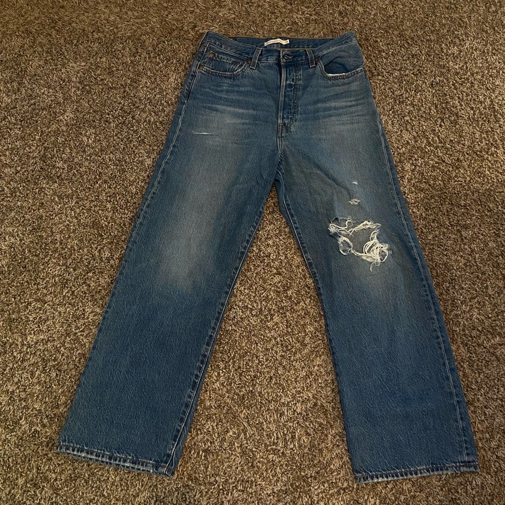 Levi ribcage ankle medium wash jeans